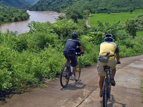 Chiang Mai to Chiang Rai Cycling Tour