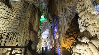 Paradise Cave - Vinh Moc Tunnels