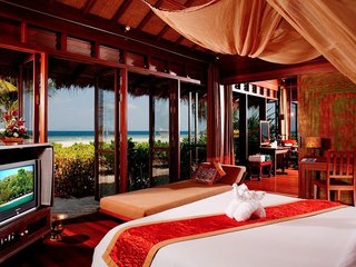 Beach Front Suite