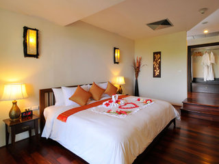 Coral Deluxe Studio