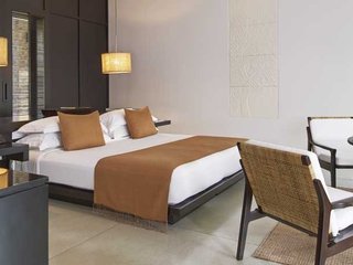 Courtyard  Suite