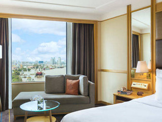Deluxe Suite room
