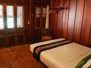 Lotus room