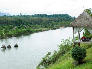 Laos Elephant Camp 1 Day