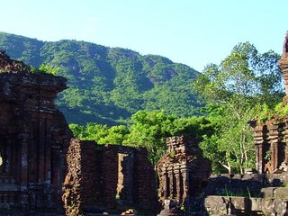 Hoi An Cooking Class – My Son Sanctuary (B, L)