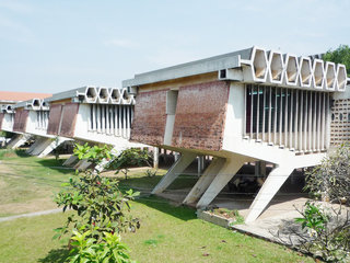 New Khmer Architecture Phnom Penh Tour 