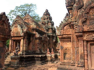 Banteay Srei - Grand Circuit (B, L)