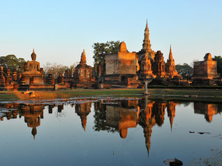Sukhothai (B, L)