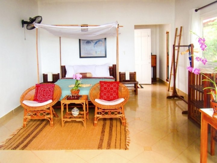 Bamboo Cottage