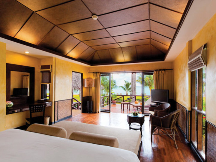 Village Beach Resort