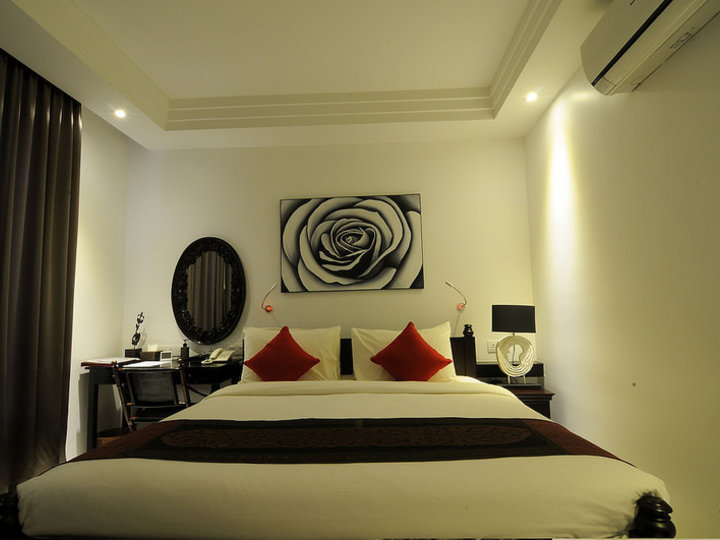 La Rose Boutique