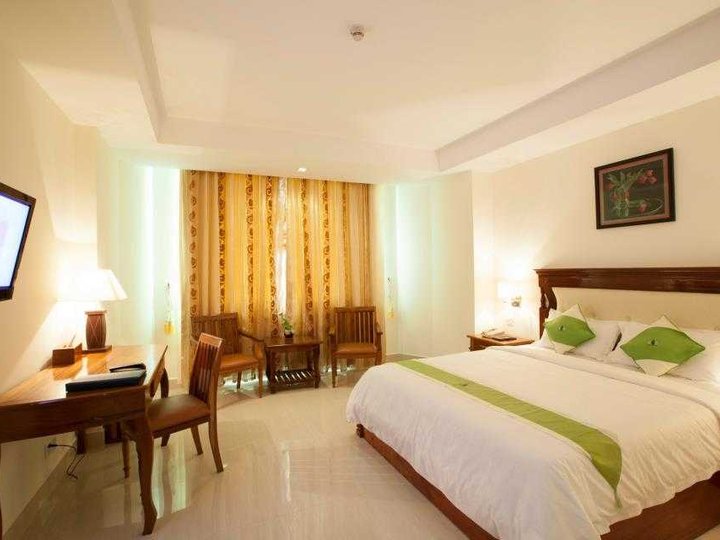 Green Palace