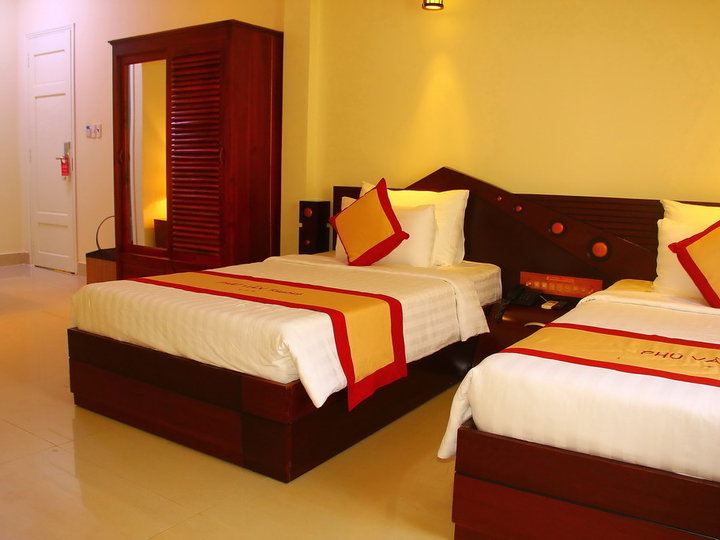 Phu Van Resort and Spa