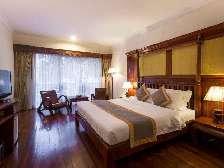 Empress Angkor