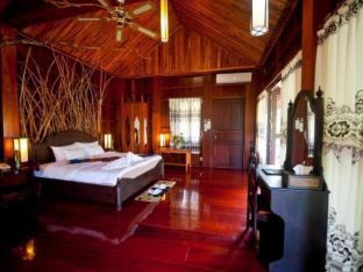 Nam Ou Riverside Resort 