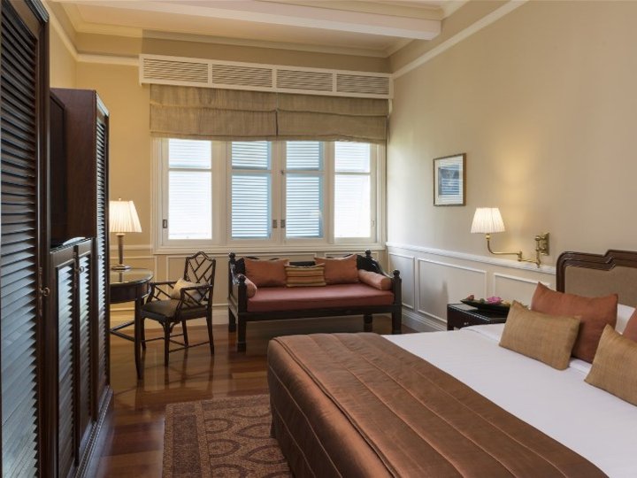 Raffles Grand 