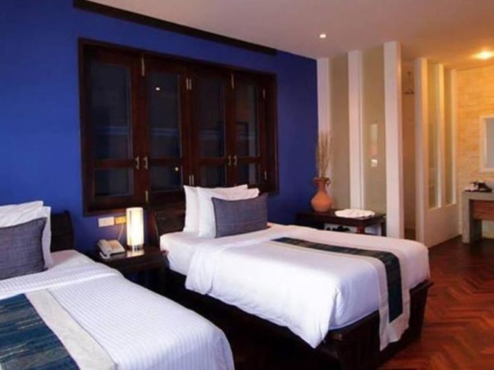 Indigo House
