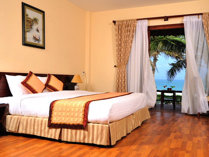 White Sand Doclet Resort