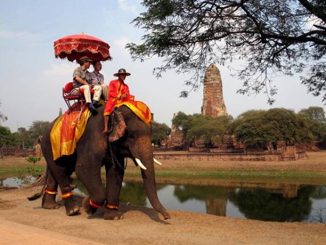 thailand_elephant_ride_0.jpg